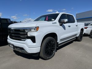 Exterior image of a Silverado 1500