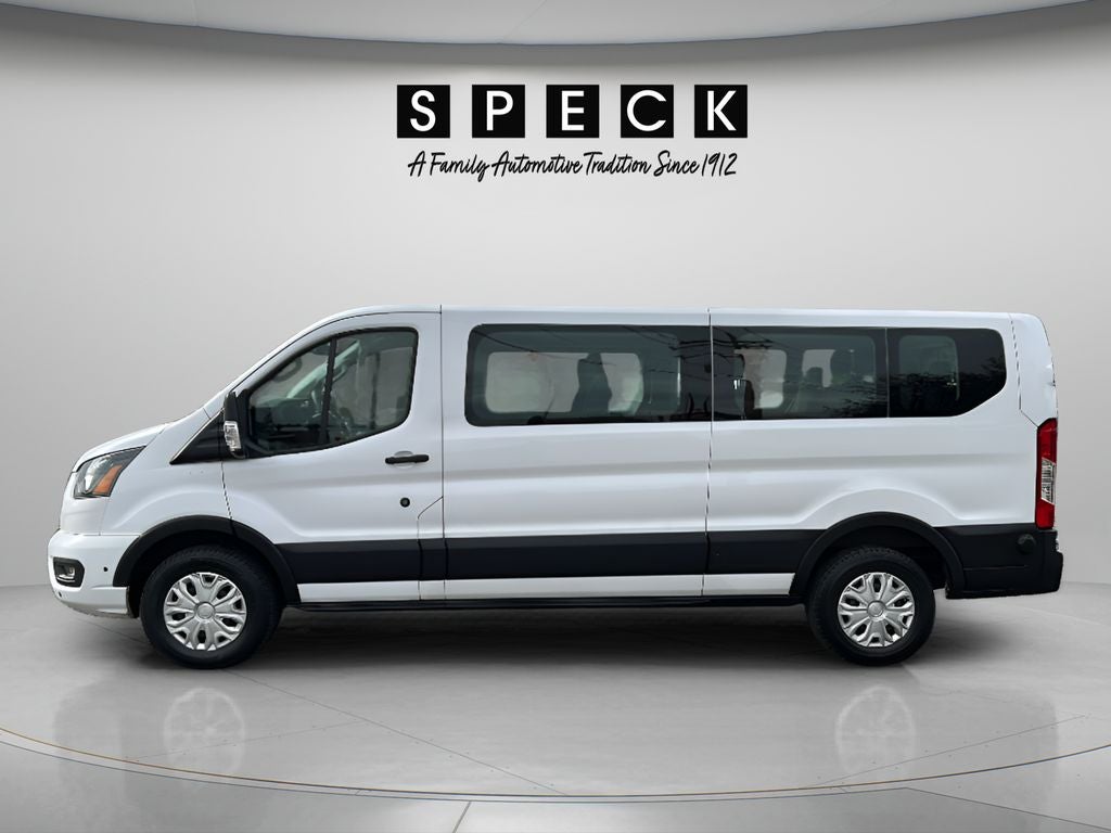 2024 Ford Transit Wagon XLT