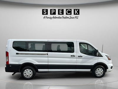 2024 Ford Transit Wagon XLT