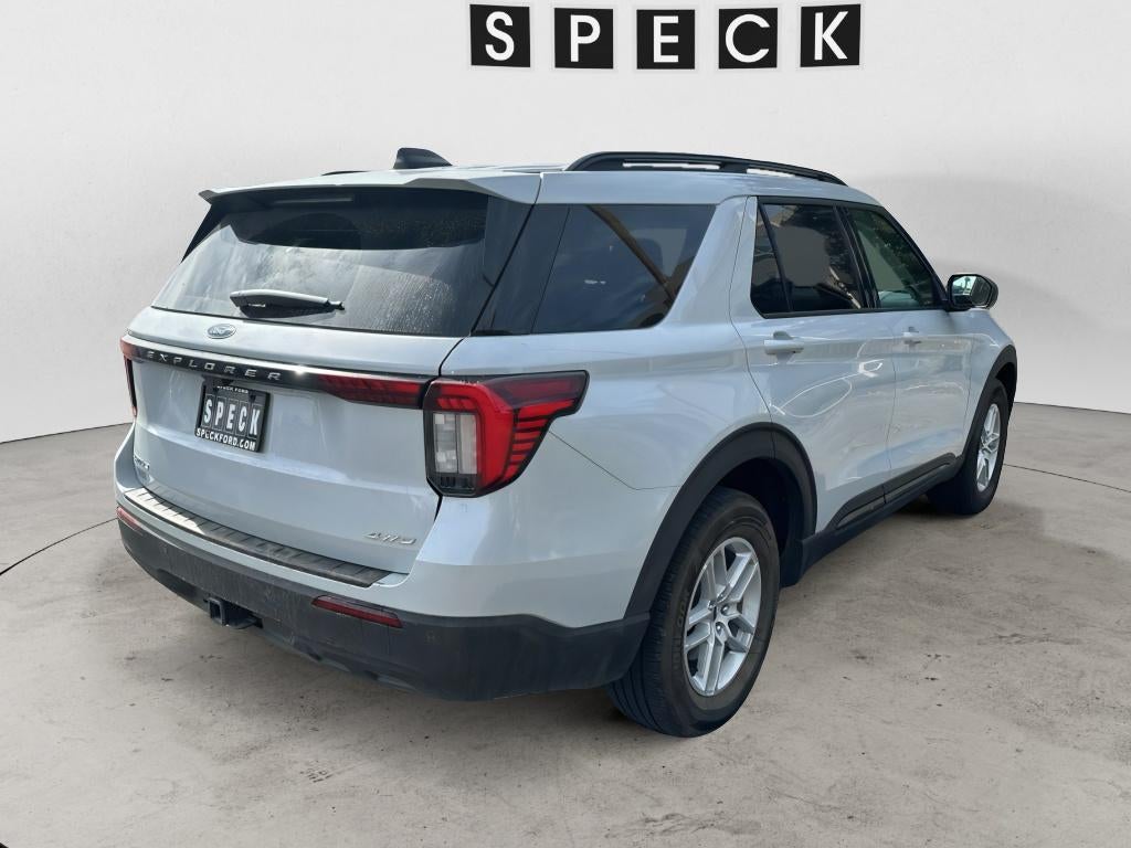 2026 Ford Explorer Active w/200A Pkg