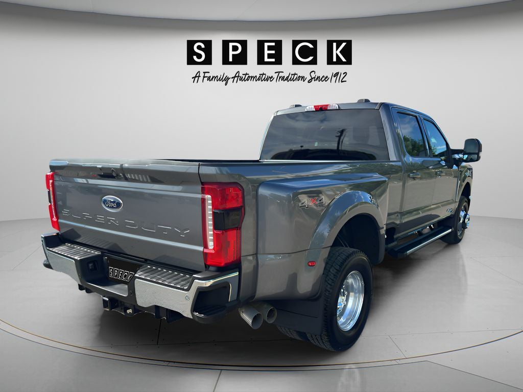2025 Ford F-350 LARIAT