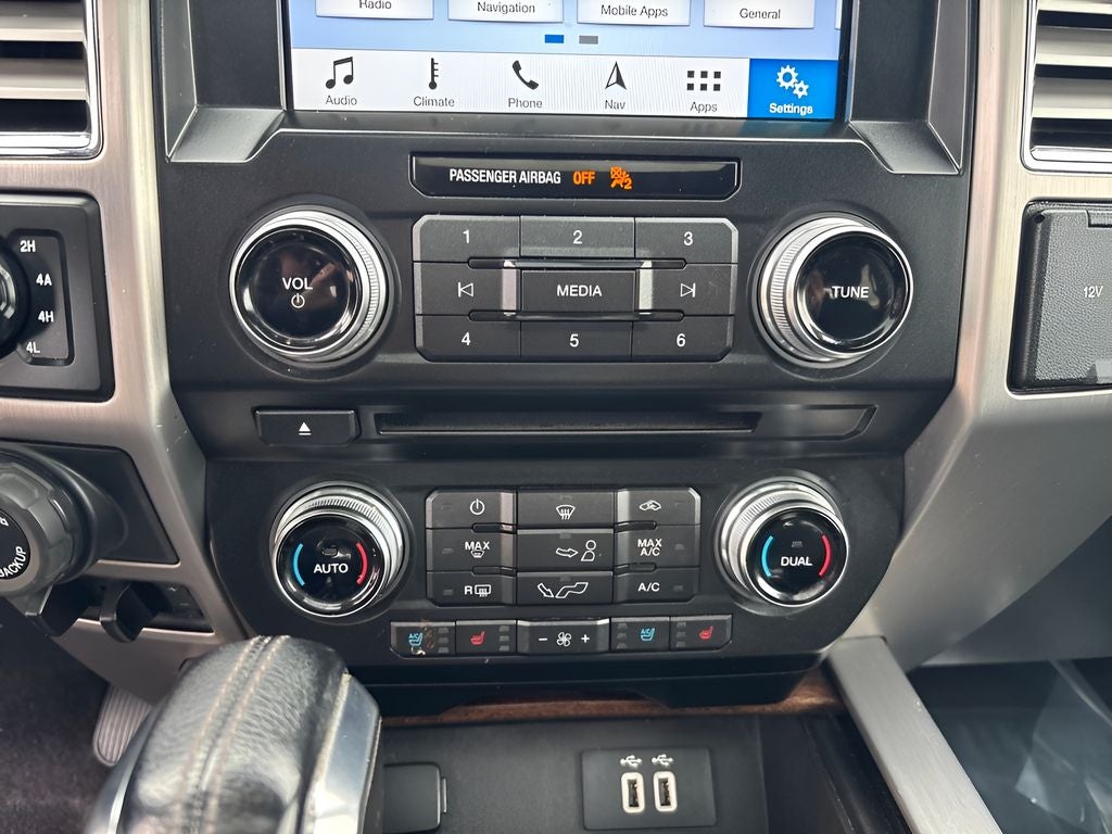 2016 Ford F-150 Platinum