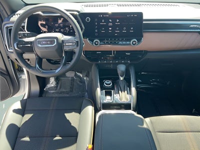 2025 GMC Canyon 4WD AT4