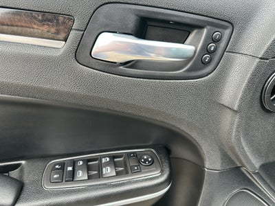 2022 Chrysler 300 300 Touring L