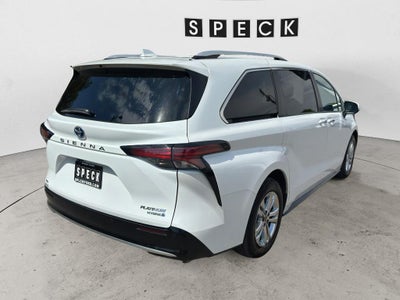 2023 Toyota Sienna Platinum