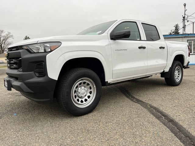 2025 Chevrolet Colorado WT/LT