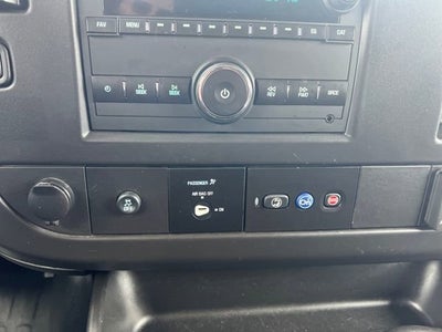2024 Chevrolet Express Cargo 2500 WT