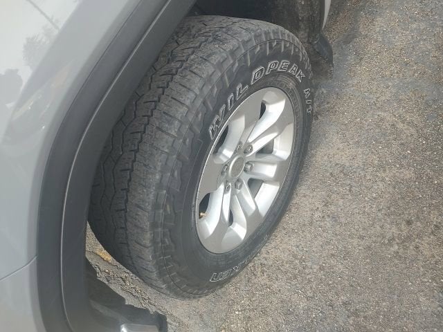 2025 GMC Sierra 1500 SLE