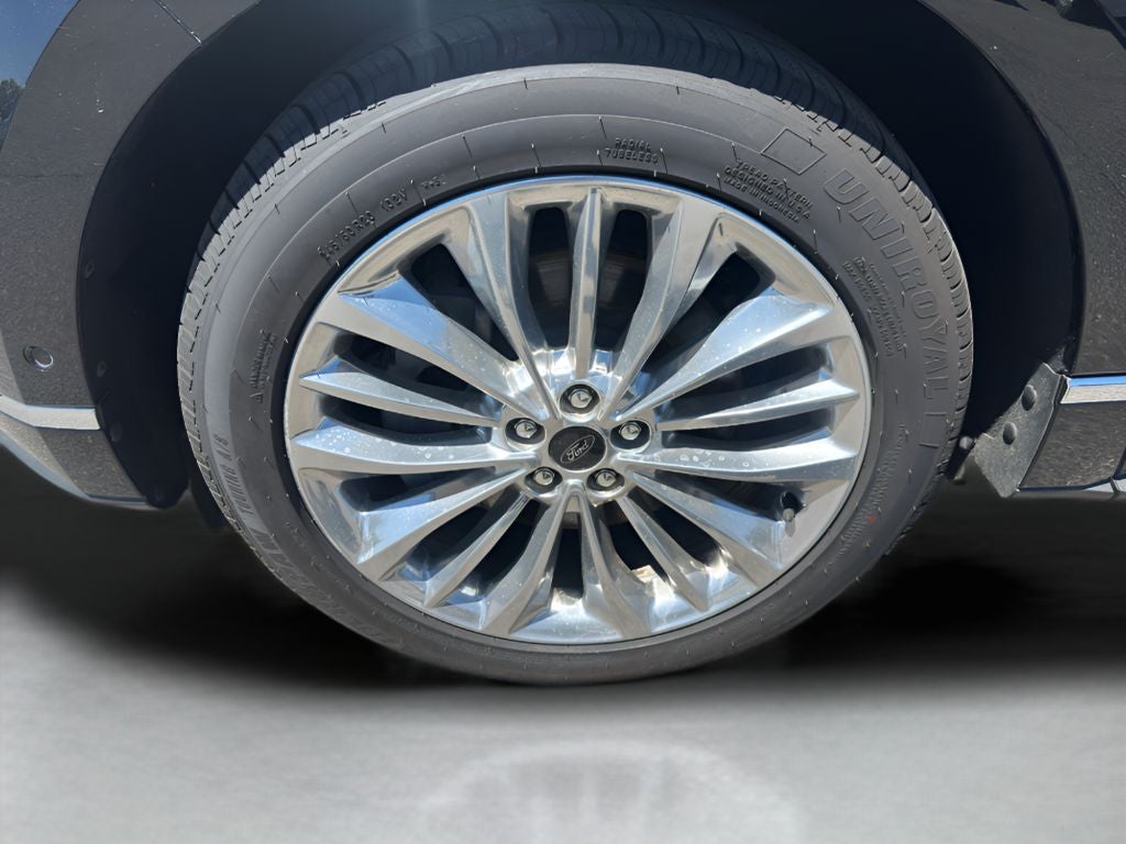 2021 Ford Edge Titanium