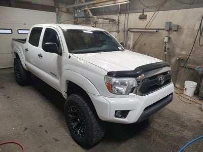 2015 Toyota Tacoma 4WD Double Cab V6 AT (Natl)