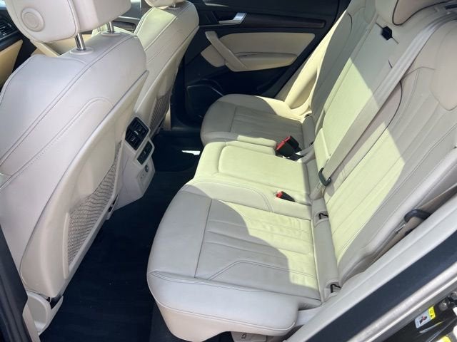 2022 Audi Q5 Sportback S line Premium