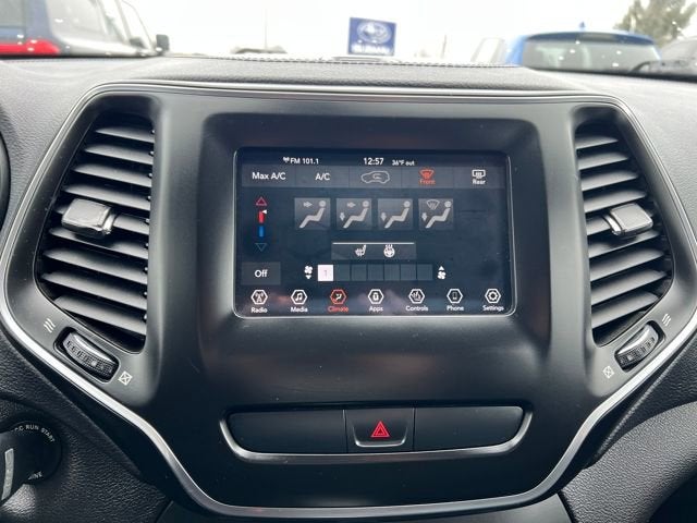 2020 Jeep Cherokee Sport