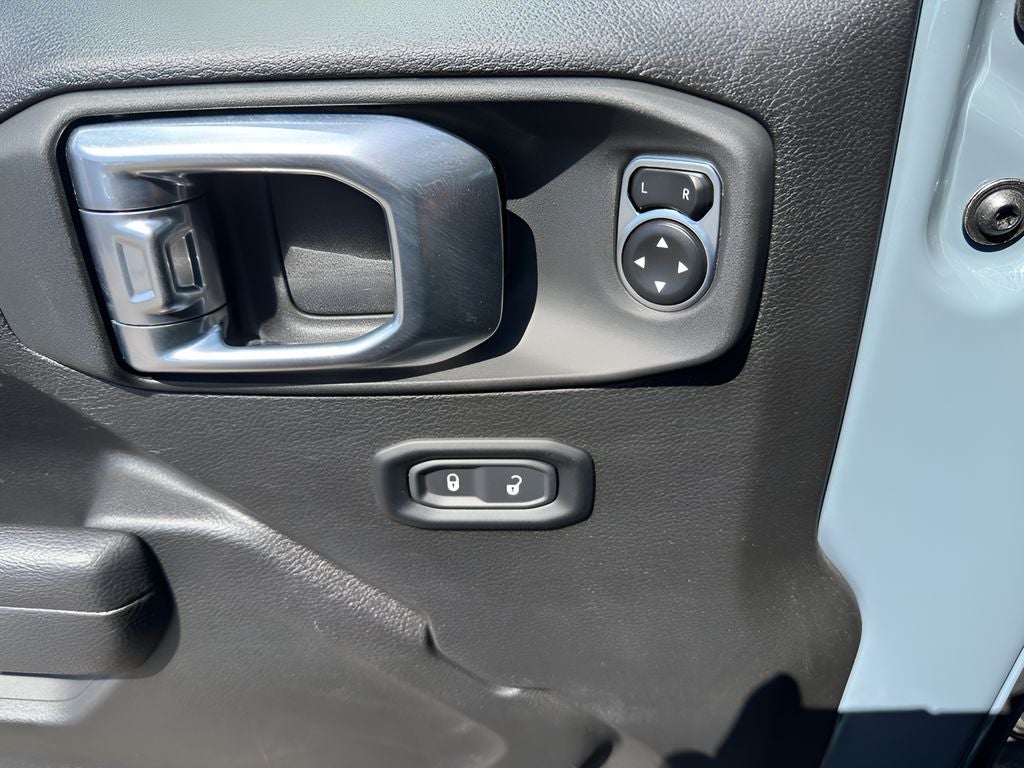 2025 Jeep Gladiator Nighthawk