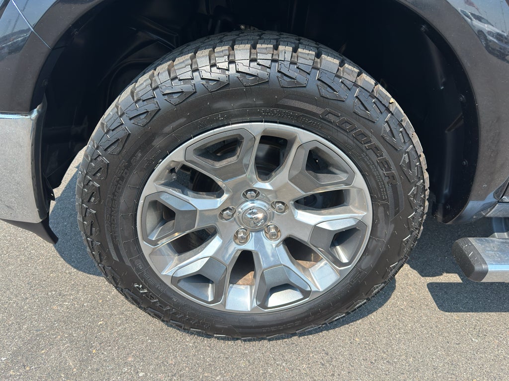2018 RAM 1500 Limited Crew Cab 4x4 6'4" Box