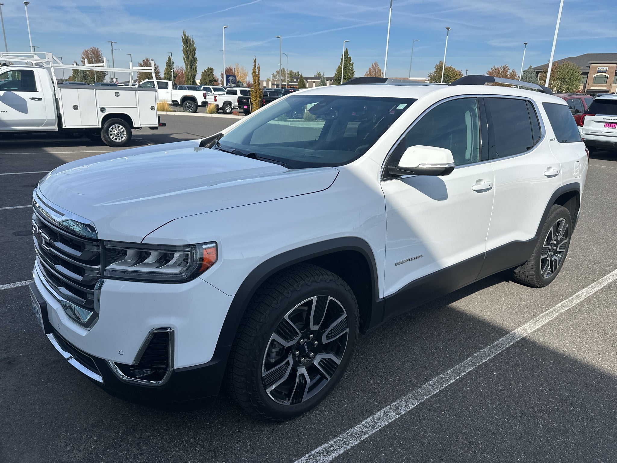 2021 GMC Acadia SLT