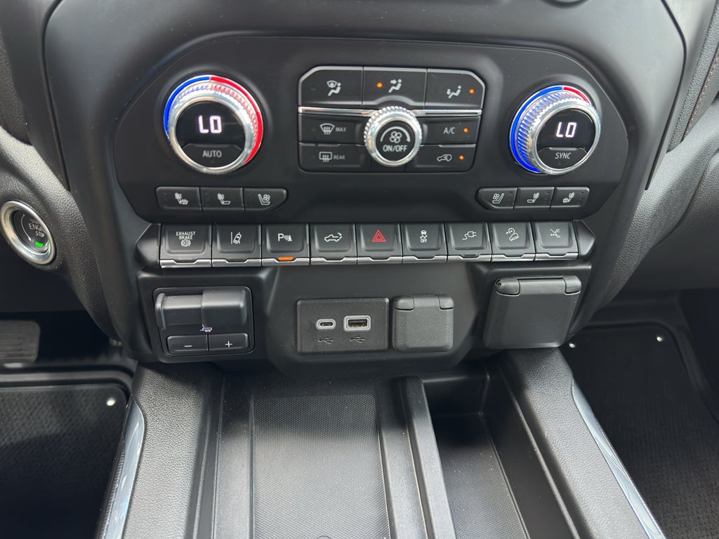 2023 GMC Sierra 3500 HD AT4