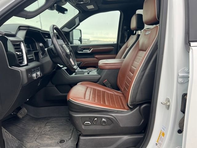 2024 GMC Sierra 3500 HD Denali Ultimate