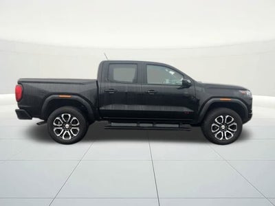 2023 GMC Canyon AT4