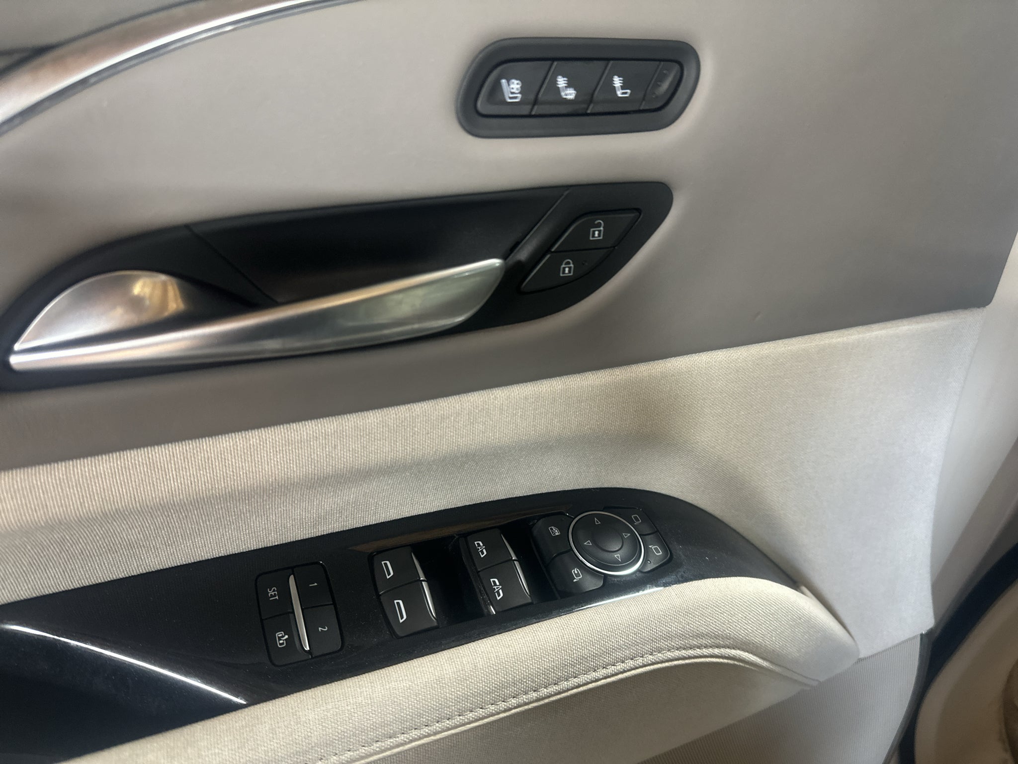 2023 Cadillac Escalade ESV 4WD Sport Platinum