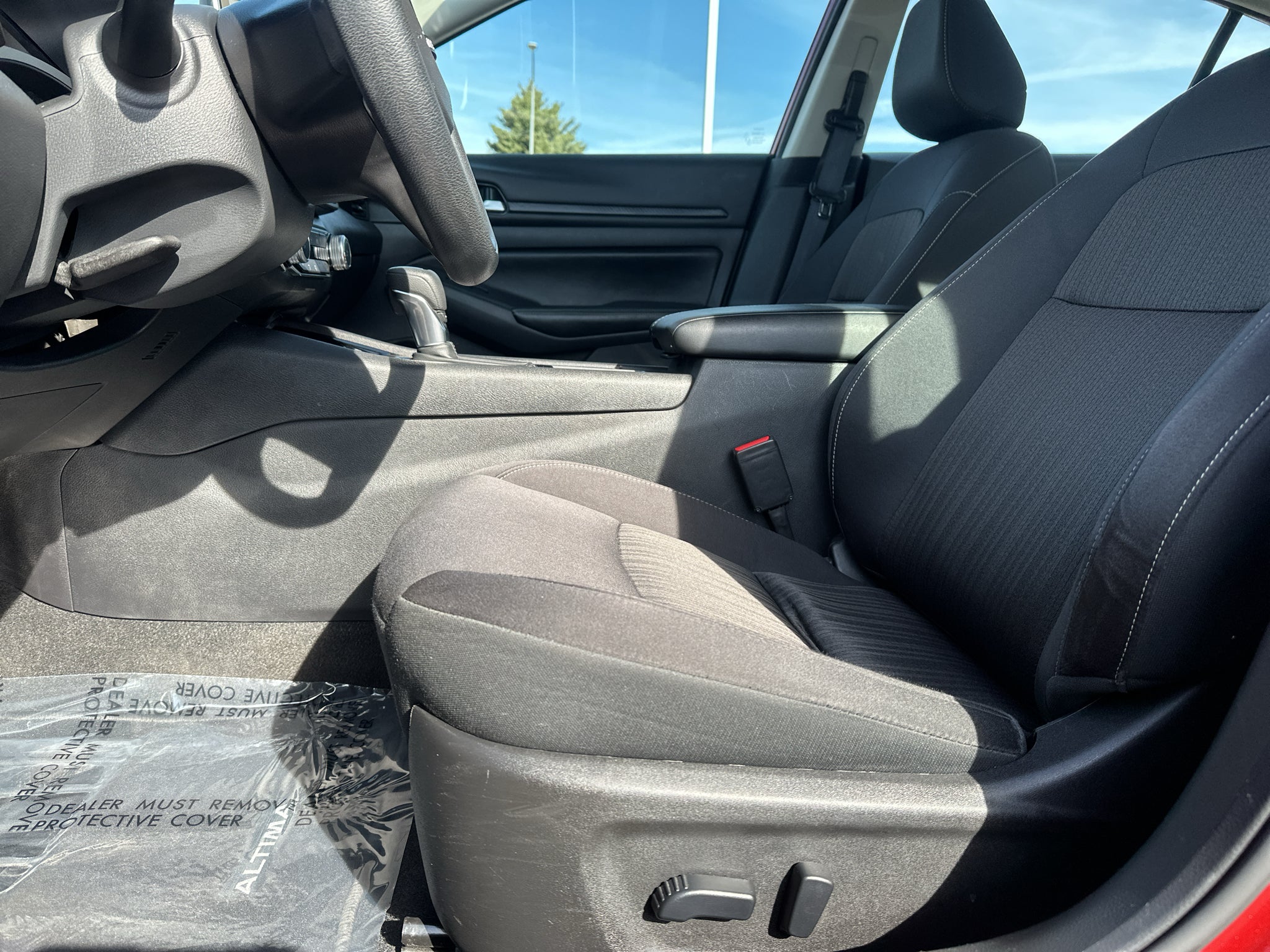 2024 Nissan Altima SV FWD