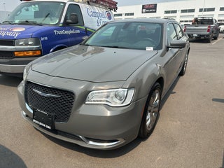 2017 Chrysler 300 Limited AWD