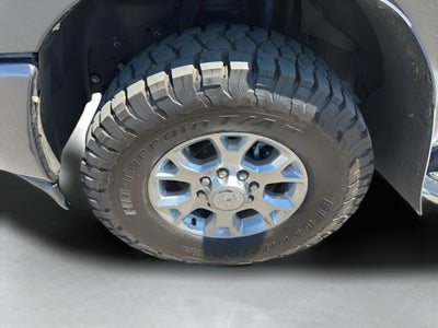 2023 RAM 3500 Laramie Crew Cab 4x4 8' Box