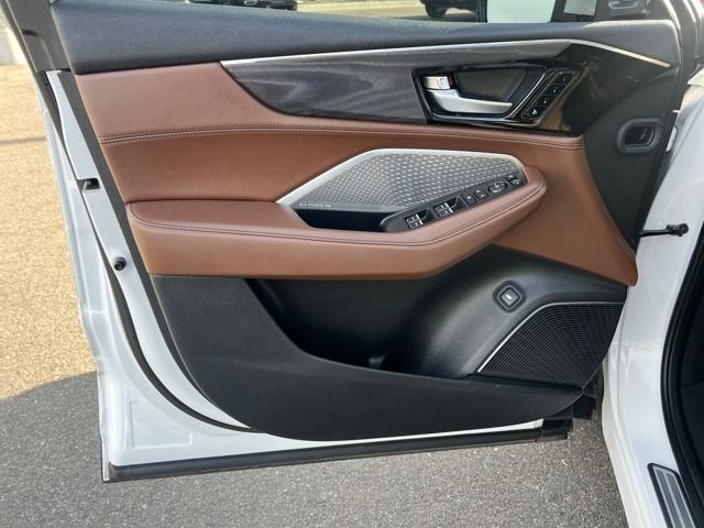 2022 Acura MDX w/Advance Package