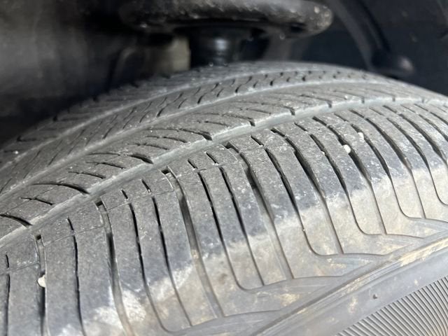 2025 Nissan Pathfinder S