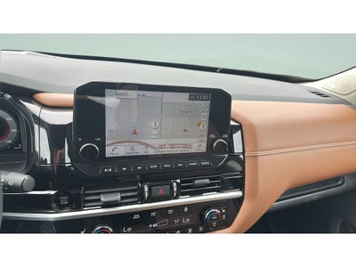 2025 Nissan Pathfinder Platinum 4WD