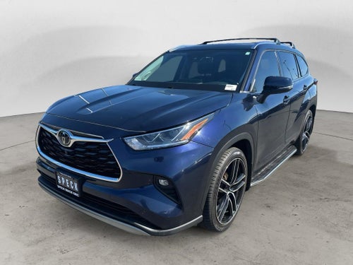2022 Toyota Highlander Platinum
