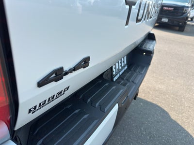 2024 Toyota Tundra Hybrid Platinum 4WD