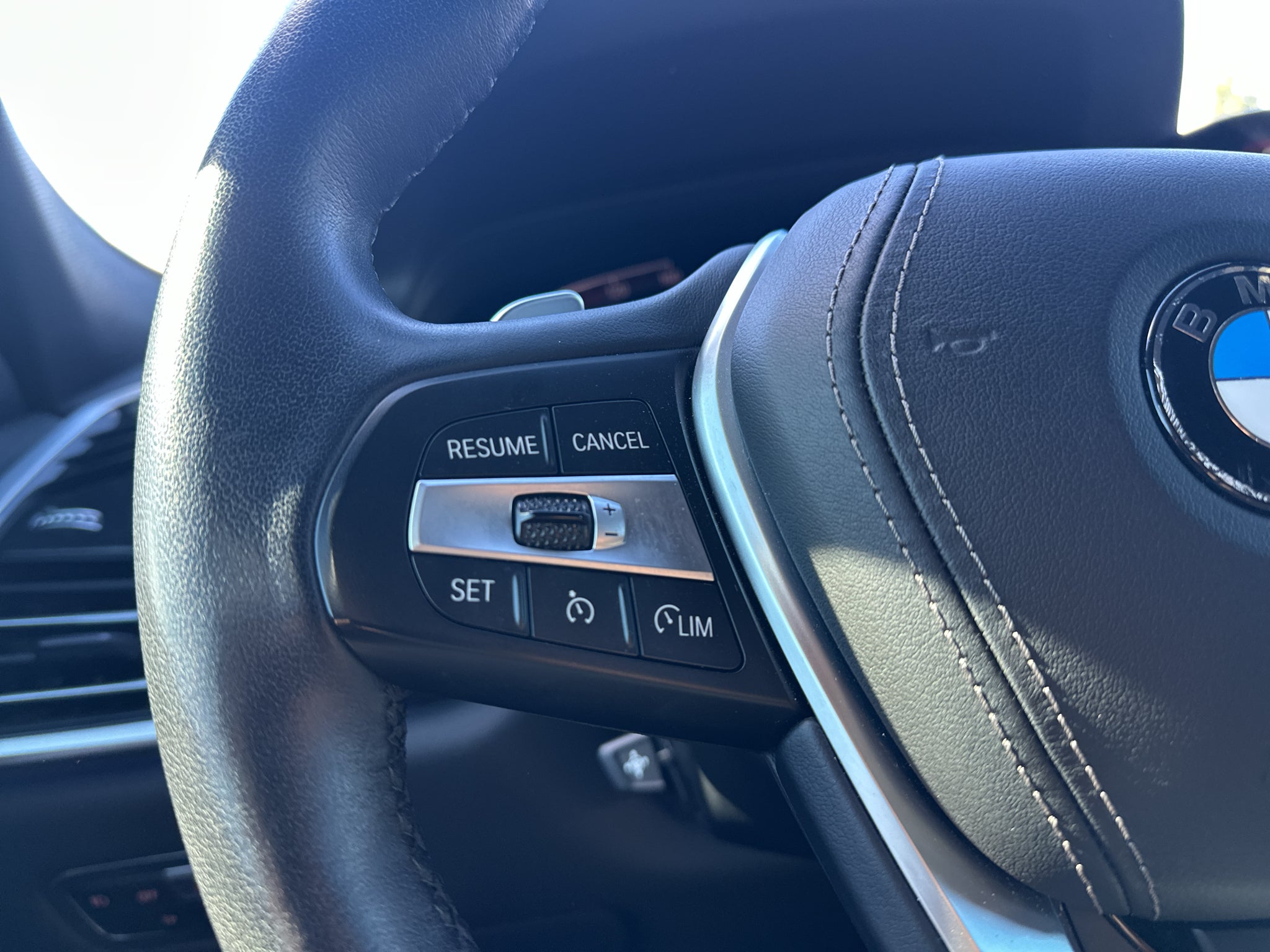 2020 BMW X6 xDrive40i