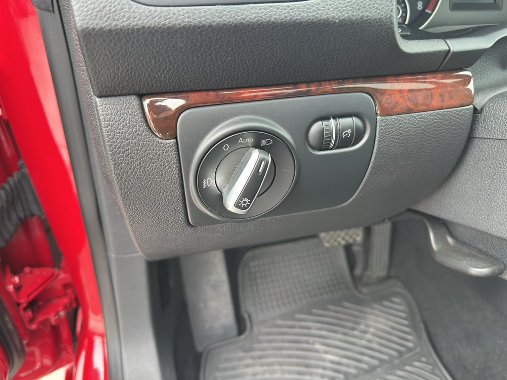 2012 Volkswagen Eos Lux