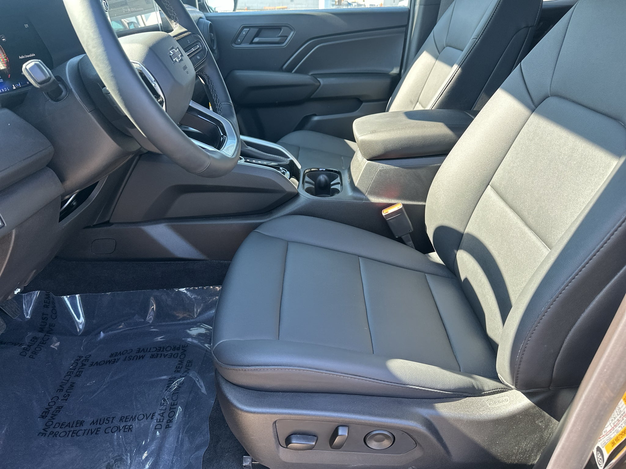 2026 Chevrolet Colorado Trail Boss - Photo 14