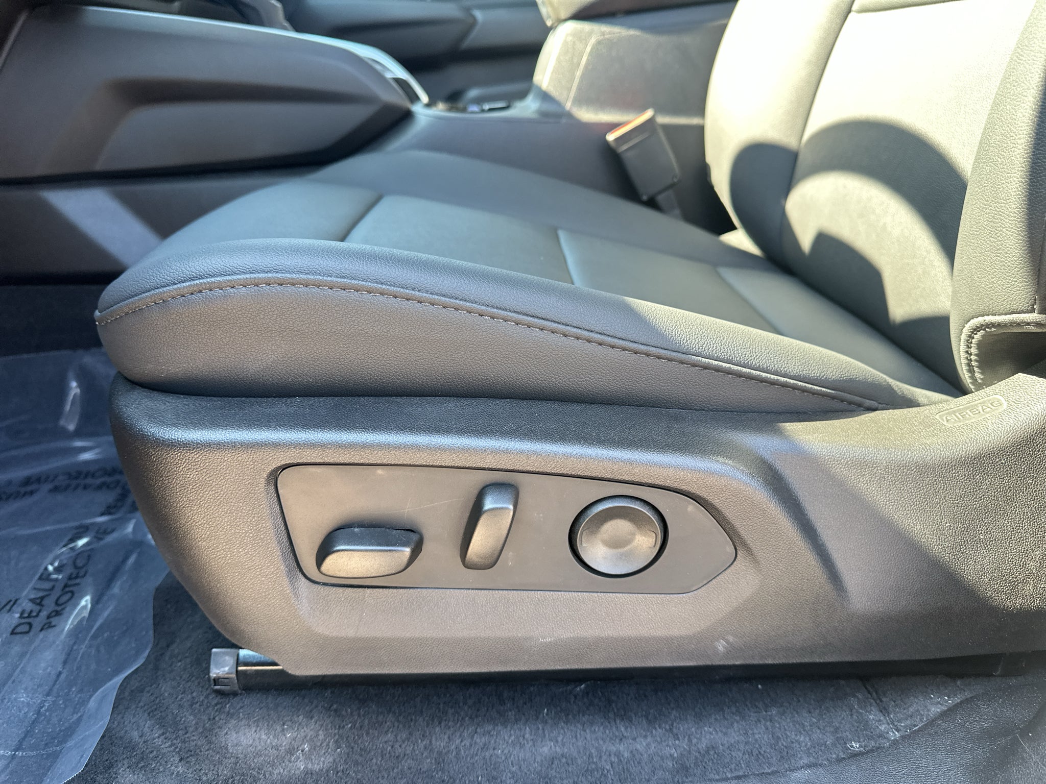 2026 Chevrolet Colorado Trail Boss - Photo 18