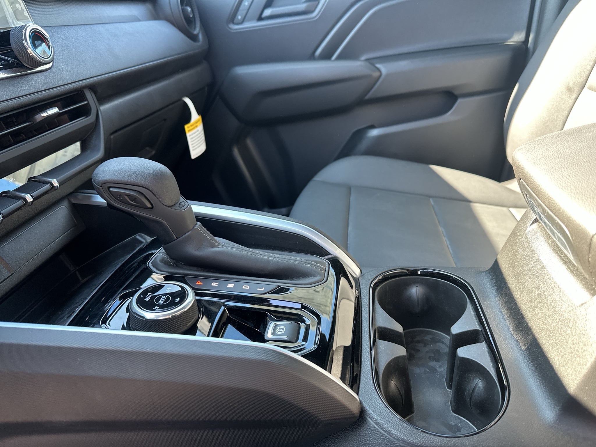 2026 Chevrolet Colorado Trail Boss - Photo 19