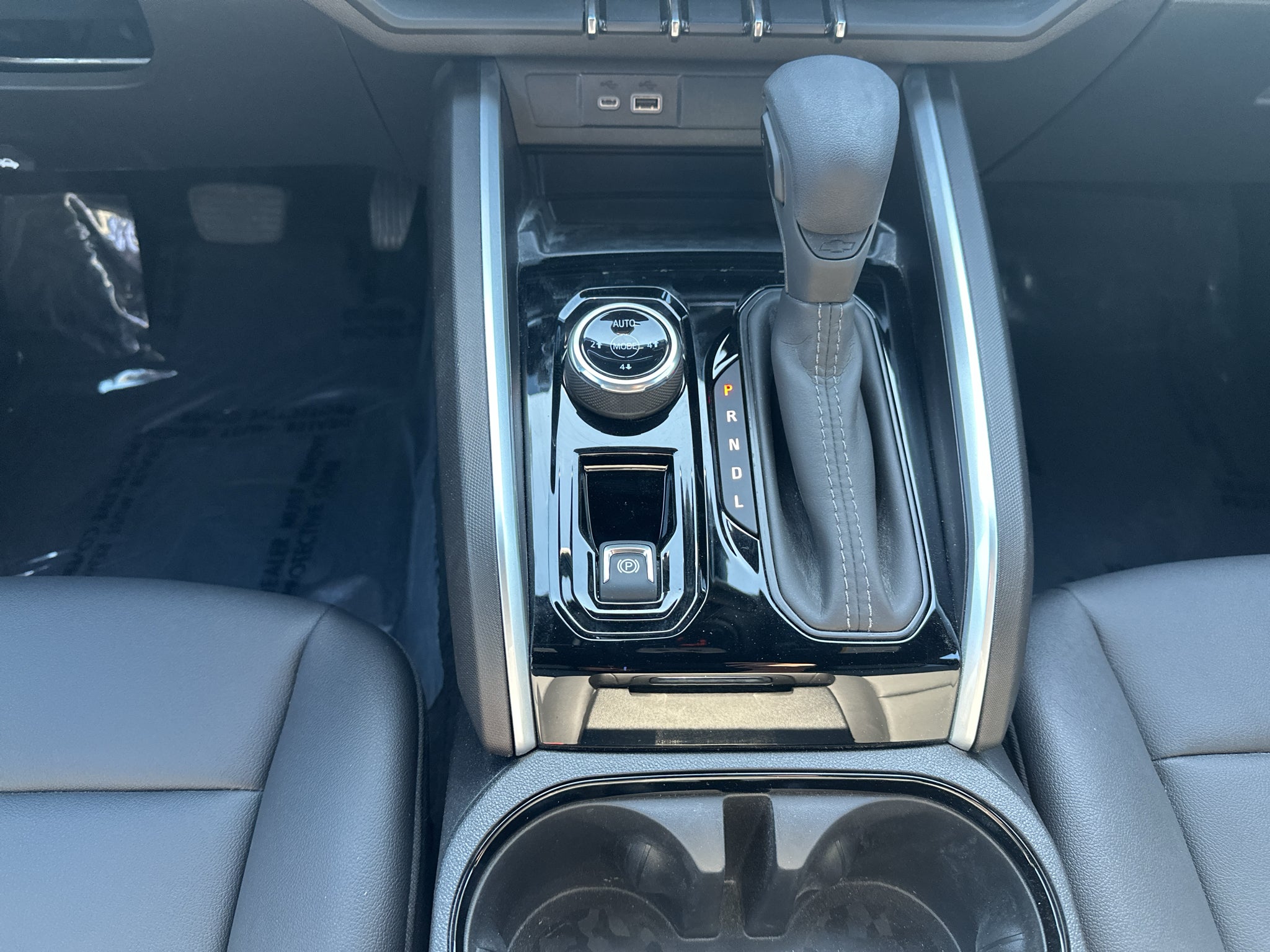 2026 Chevrolet Colorado Trail Boss - Photo 23