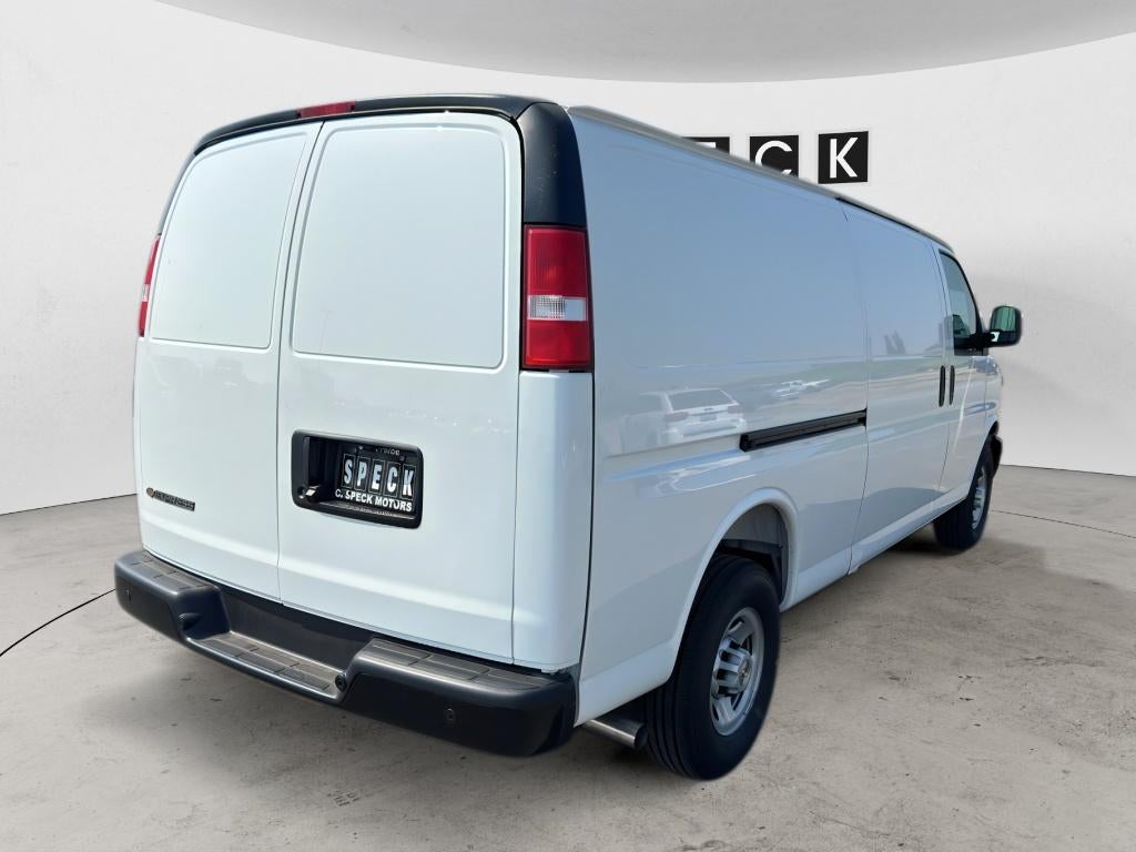 2026 Chevrolet Express Cargo WT