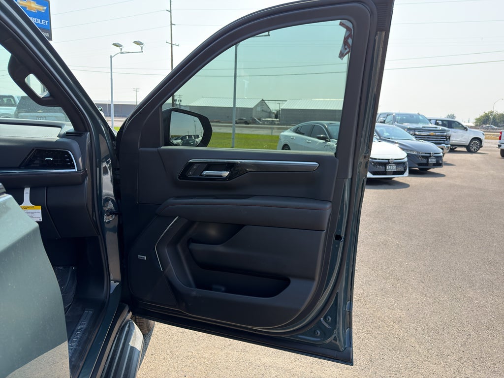 2026 Chevrolet Tahoe RST - Photo 14