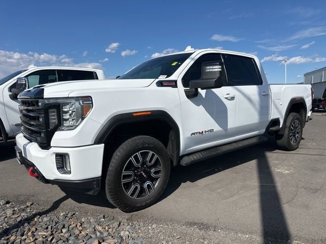 2022 GMC Sierra 4WD Crew Cab Standard Box AT4's photo