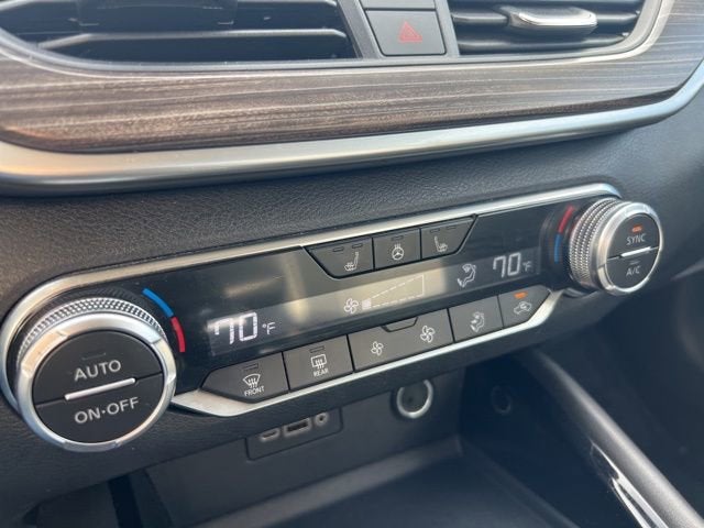 2022 Nissan Altima 2.5 SL