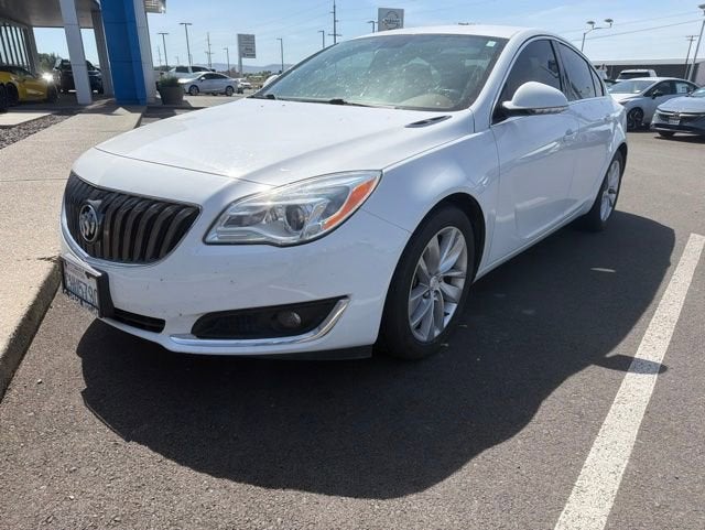 2016 Buick Regal -'s photo