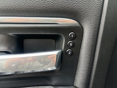 2020 RAM 2500 Laramie Crew Cab 4x4 6'4" Box