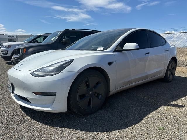 2022 Tesla Model 3 Long Range Dual Motor All-Wheel Drive's photo