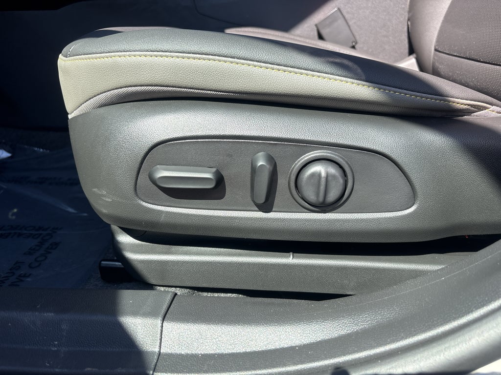 2026 Chevrolet Trax Activ - Photo 12