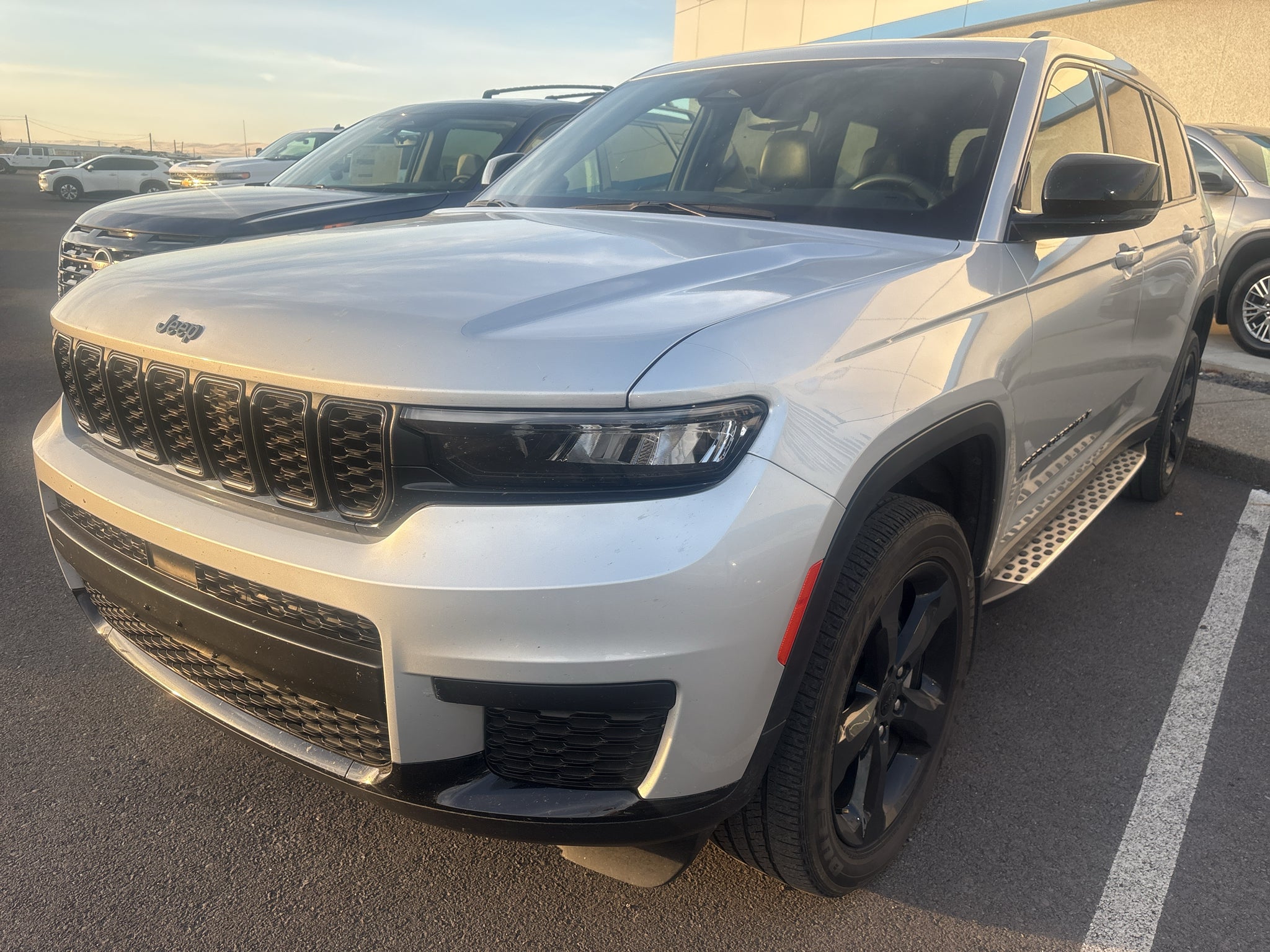 2023 Jeep Grand Cherokee L Altitude