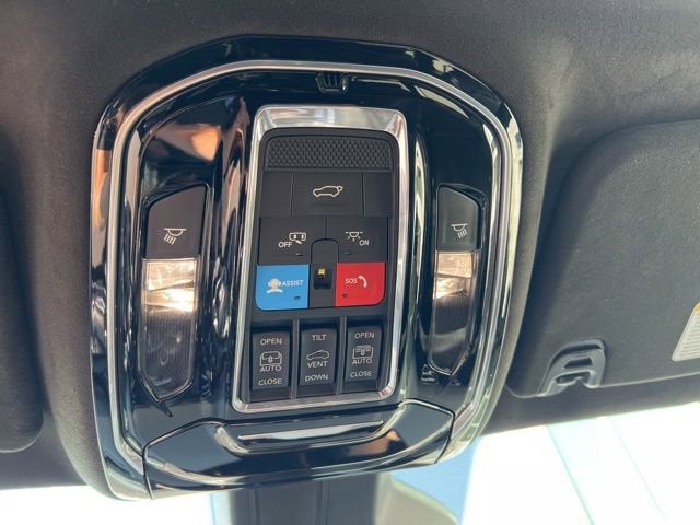 2024 Jeep Grand Wagoneer L Series II 4x4