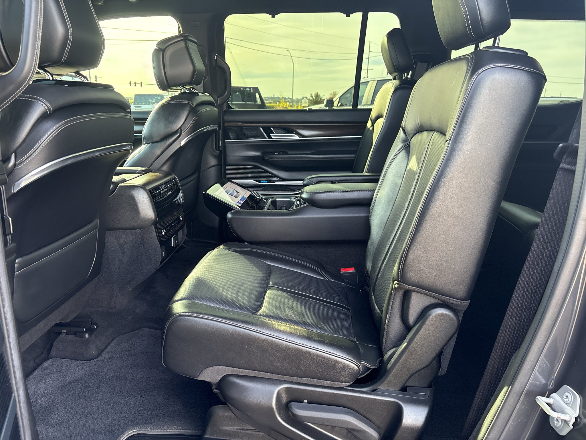2022 Jeep Grand Wagoneer Series I 4x4