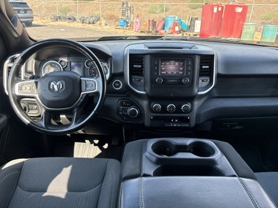 2021 RAM 1500 Big Horn Crew Cab 4x4 5'7' Box