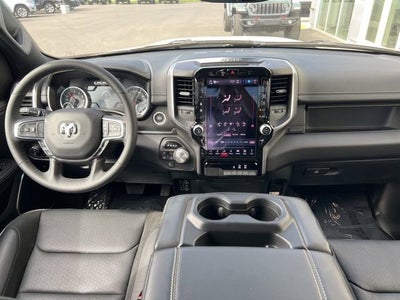 2025 RAM 1500 Laramie Crew Cab 4x4 5'7' Box